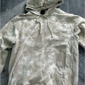 Nike hoodie brand new never worn